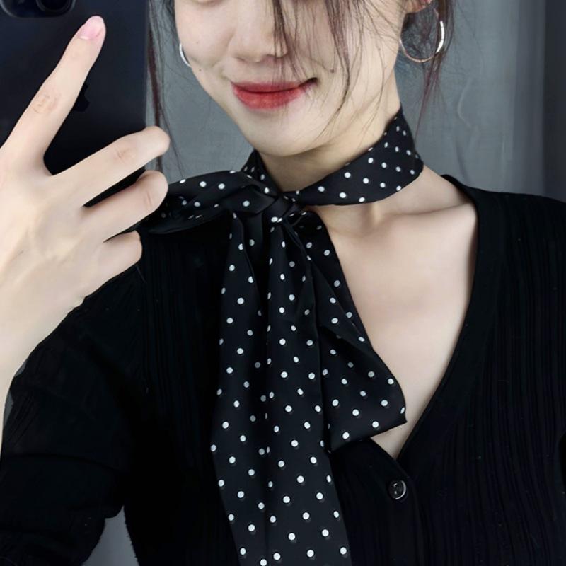 2502175 (1) 黑色波点丝巾轻奢高档小方巾女系脖发带