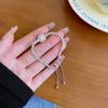 Pulsera popular de circonita súper brillante para mujer, pulsera versátil de temperamento de alta gama de lujo ligero, nueva joyería personalizada 2023