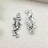 16 Tipos de Joyería de Aleación de Calavera Estilo Retro de Halloween Materiales para Pendientes, Pulseras, Llaveros Hechos a Mano DIY