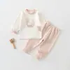 Estilo Primavera y Otoño Sin Etiquetas Conjunto de Ropa y Pantalones de Bebé para Otoño Algodón Puro Broches en el Hombro Cuello Redondo de 0 a 3 Años Pijama Fino de Invierno para Bebé