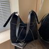 Bolso Retro de Gamuza Color Maillard para Mujer, Bolso de Hombro Versátil para Otoño e Invierno, Bolso Tote Cruzado para el Trabajo y los Viajes, Bolso Cubo