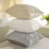 Mais Vendidos em Estoque: Almofada Acolchoada de Pelúcia, Capa de Almofada com Padrão de Losango Geométrico, Almofada Simples para Cabeceira, Atacado para Exportação
