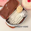 Nuevo Estuche Delgado y Delicado de Pastel de Cereza, Bolsa de Lápices de Peluche Estilo Ins de Alto Valor para Niñas, Caja de Papelería Estilo Coreano para Estudiantes de Secundaria