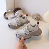 Zapatillas ligeras para correr para niños, nuevo modelo de otoño 2026 para niños y niñas, zapatillas deportivas de malla transpirable con suelas blandas y antideslizantes, estilo papá