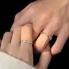Anillo de Pareja Nudo Permanente Tongxin 2024 Nuevo para Hombres y Mujeres Un Par de Cartas de Amor de Nicho Regalo de San Valentín