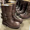 Estação Europeia 2026 Outono/Inverno Novas Botas de Couro com Fivela e Bico Quadrado de Cano Médio com Cadarço Botas Martin Femininas