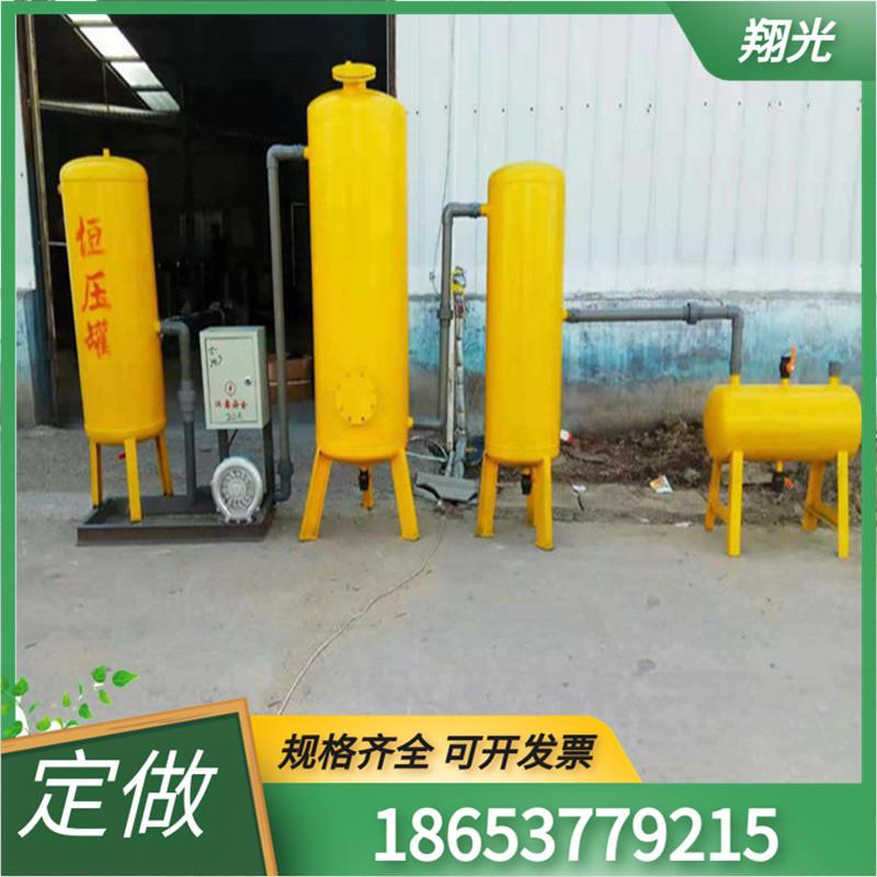 14721992577_1898525744