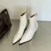 Primer encuentro con las botinetas de punta fina y las botinetas elásticas para mujer, nueva colección otoño/invierno 2026, botines versátiles de ajuste ceñido, elegantes botines elásticos de tacón alto