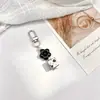 Chaveiro de flor com corrente de miçangas, pingente fofo de bolsa de desenho animado com miçangas, disponível em várias cores, pequeno presente criativo, pode ser comprado a granel