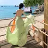 Vestido Verde Estilo Vacaciones con Cuello Halter Espalda Descubierta para Mujer, Primavera y Verano Sin Mangas Cuello en V Corte Ajustado Sexy y Hermoso Línea A Largo