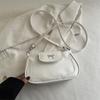 Bolso de Silla de Montar de Moda para Mujer 2025 Nuevo Trendy Simple Urbano Elegante Bolso de Axila Popular Lazo Hombro Cruzado