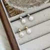 Pendientes Pequeños de Perlas Simples Estilo Francés Aguja de Plata S925 Estilo Ins Pendientes para Ropa Diaria de Trabajo Pendientes de Moda y Exquisitos