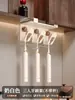 Portacepillos de dientes estilo vintage, instalación sin taladro, para baño, debajo del gabinete del espejo, colgado invertido para vaso de enjuague bucal y estante de almacenamiento de cepillos de dientes