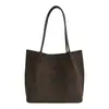 Bolso tote Ruien minimalista de gran capacidad para uso diario para mujer, con estilo retro, diseño elegante y alto atractivo estético, adecuado para llevar al hombro o debajo del brazo.
