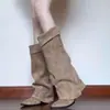 Botas compridas de novo estilo com saltos altos brancos e bicos finos, novas botas de cavaleiro quentes para outono e inverno, tamanhos grandes 2026