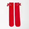 Meias de Natal Vermelhas com Laço para Meninas, Acima do Joelho, Outono e Inverno, Listras Verticais Doces, Algodão Classe A, Meias Infantis