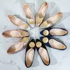 Comercio electrónico transfronterizo, talla grande, nueva colección primavera/otoño 2026, punta poco profunda, punta fina, mocasines de moda y versátiles para mujer, suela plana, zapatos de suela blanda
