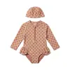 Traje de baño de una pieza nuevo hecho a medida transfronterizo para niñas para jugar en el agua, ropa de protección solar, traje de una pieza con protección solar para niños