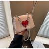 Bolso Transfronterizo para Mujer 2025 Nuevo Bolso de Cadena Cruzado con Textura Diseño Nicho Corazón Negro Dulce y Cool Mini Bolso