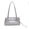 Bolso pequeño de alta gama con temperamento para mujer 2025 nuevo de moda versátil de un solo hombro para axila bolso de mano para salir del trabajo
