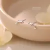 Pendientes de Delfín de Plata S925 para Mujer, Dulces y Lindos, Frescos y Únicos, Joyería de Oreja de Animal Marino Simple, Al por Mayor en Stock