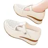 Sapatos Femininos Não Cansativos Sapatos de Couro Vazados 2026 Verão Novo Velcro Casual Salto Plataforma Solado Grosso Sapatos Femininos para Caminhada