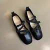 Zapatos planos Mary Jane rojos suaves franceses para mujer 2026 estilo nuevo de primavera estilo de noche zapatos de ballet zapatos de boca poco profunda