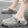 Nuevos Zapatos de Playa Ligeros de Verano Huecos Transpirables Estilo Coreano Personalizados para Exteriores Sandalias de Doble Uso Talla Grande Zuecos para Hombre