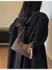 Bolsa de Mão Retro de Alta Qualidade para Nicho Transfronteiriço para Mulheres 2026 Outono Nova Bolsa de Mão Tendência Bolsa de Ombro Transversal