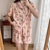 Pijamas de verano de manga corta coreanos sueltos de talla grande, bonitos, nuevos, para el hogar, de internet, con estampado floral pequeño y cabello vivo.