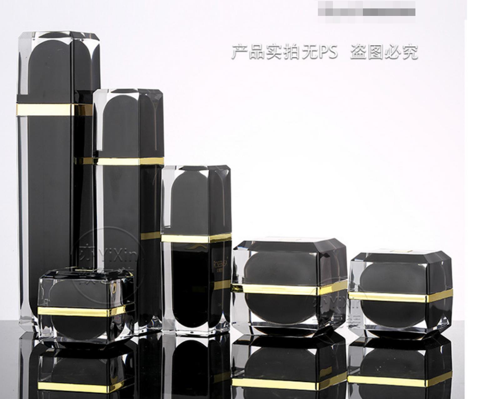 顶片方瓶黑色金边