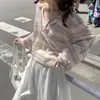 Camiseta Cover-Up Feminina Coreana Dongdaemun de Alta Qualidade, Jovem, Listrada, Casual, Solta, Estilo Preguiçoso, Fina, Protetora do Sol para Mulheres