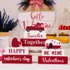 Adornos decorativos acrílicos personalizados transfronterizos, coche rojo en forma de corazón, regalo rojo para el Día de San Valentín, soporte de escritorio para el hogar
