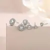 Pendientes Pequeños de Plata de Ley s925 Super Brillantes Completamente Incrustados con Circonita Diamante Pendientes de Moda Versátiles para el Trabajo Tendencia Pendientes de Alto Nivel Pendientes