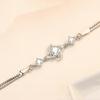 Pulsera de Diamante Giratorio Elegante Yihua Amorosa Pulsera de Hierba de la Suerte Simple y de Moda Pulsera de Trébol de Cuatro Hojas Plata Regalo