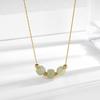 Colar simples de jade Hetian de alta qualidade em aço titânio feminino nicho ouro 18k corrente clavicular moda popular online joias que combinam com tudo