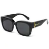 Gafas de sol polarizadas con clip anti-UV para hombre, diseño moderno, aptas para conductores, también disponibles en estilo para mujer