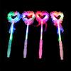 Juguete luminoso varita mágica varita de hada puesto puesto del mercado nocturno accesorios de concierto piruleta de amor palo fluorescente al por mayor