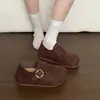 Zapatos de mujer 2026 nuevos de primavera y otoño, slip-on de gamuza con corte profundo, suela plana, aumento interno de altura y diseño de hebilla