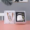 Taza de Cerámica Mug Toalla de Abanico Caja de Regalo Set de Souvenir Evento Boda Regalo de Año Nuevo Más Etiqueta Venta al Mayoreo