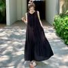Vestido ajustado pequeño de verano 2025, nuevo, de textura negra suelta, para mujer, disponible en stock.