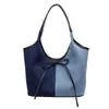 Bolsa tote de retalhos com laço de grande capacidade para mulheres, nova bolsa versátil de ombro para usar sob o braço 2026, bolsa casual para o dia a dia