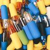 Cápsula del tiempo tubo de ensayo empaque cable de datos a prueba de polvo almacenamiento caja de color tubo de tiempo puerto para colgar tapa transparente caja de plástico