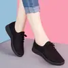 Uma geração de sapatos femininos novos de primavera e outono sapatos casuais coreanos sapatos de tecido respiráveis Old Beijing tênis baixos sapatos femininos