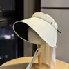 Novo Estilo Chapéu de Sol para Mulheres, Proteção Solar de Verão, Anti-UV, Chapéu de Topo Vazado de Borracha Preto Aveludado, Aba Larga, Xale Integrado, Moderno