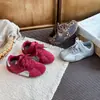 Zapatillas Deportivas Retro de Bloques de Color para Niños, Zapatillas de Entrenamiento Alemanas 2026 Otoño/Invierno Nuevas, Suela Suave, Versátiles, Casuales, Plateadas para Niñas, Zapatos Deportivos