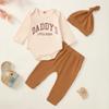 Traje transfronterizo de algodón para bebé y niño con letras estampadas, azul, albaricoque, chaqueta, pantalón gris marrón, sombrero, tres piezas, venta al por mayor