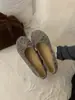 First Encounter Season Sapatilhas estilo francês de camurça com laço de bolinhas para mulheres, novos sapatos Mary Jane versáteis de bico redondo 2026