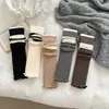 Meias Macias de Tricô Listradas em Duas Cores Imitando Lã Novidade Outono e Inverno Meias Slouch Coloridas Melange para Meninas JK Japonesas
