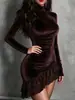 2026 Novo Vestido Europeu Transfronteiriço Cor Vinho Veludo Ajustado Franzido Gola Alta Manga Longa Renda Costurada Bodycon